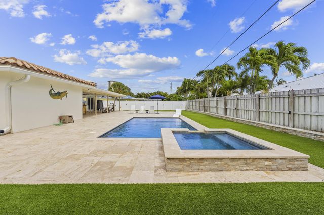 1205 Dolphin Road, Singer Island, FL 33404