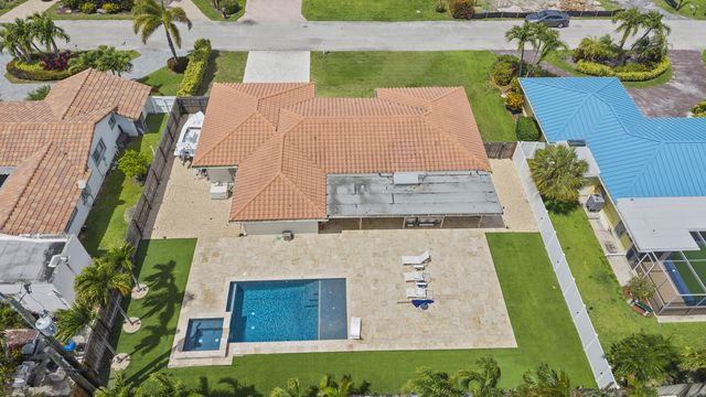 1205 Dolphin Road, Singer Island, FL 33404