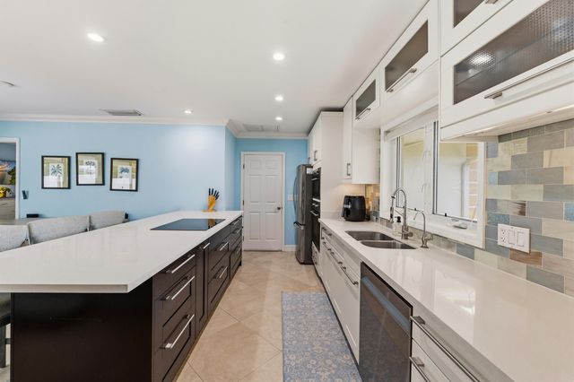 1205 Dolphin Road, Singer Island, FL 33404