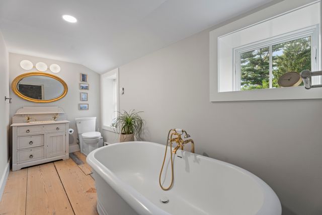 58 Middle Haddam Road, East Hampton, CT 06456