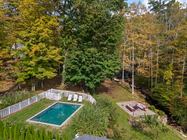 58 Middle Haddam Road, East Hampton, CT 06456