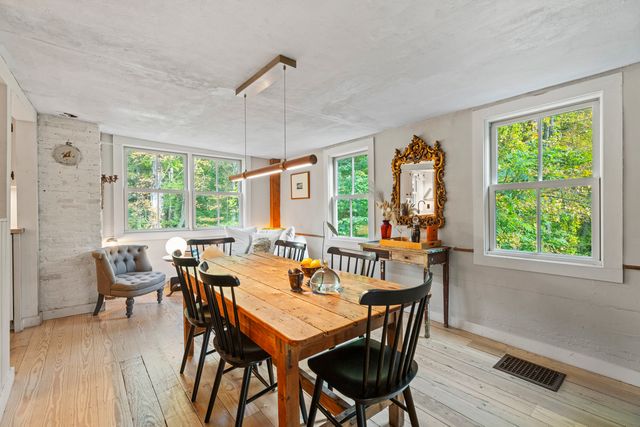 58 Middle Haddam Road, East Hampton, CT 06456