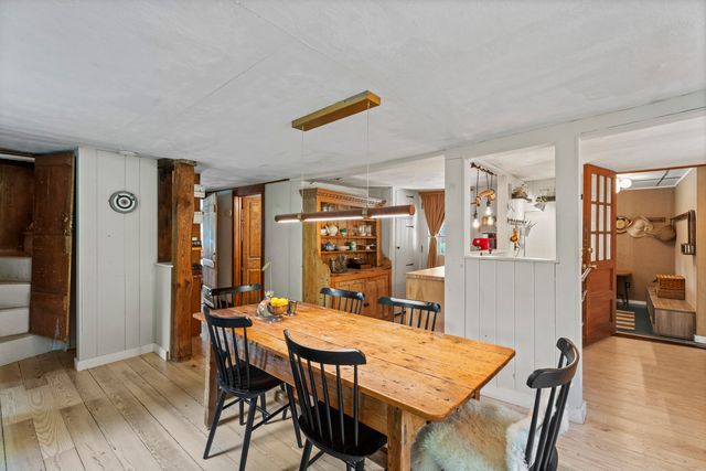 58 Middle Haddam Road, East Hampton, CT 06456