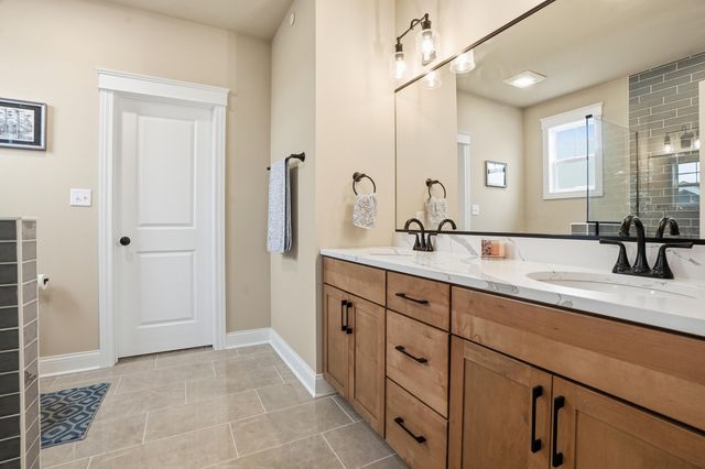 6019 S Dune Harbor Drive H, Portage, IN 46368