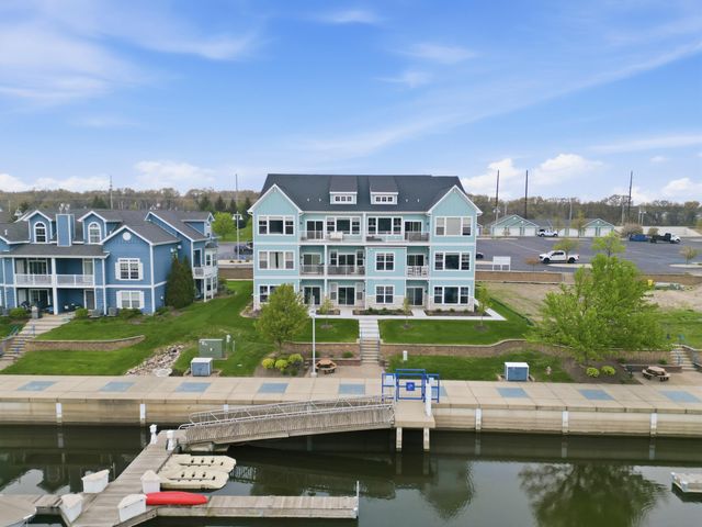6019 S Dune Harbor Drive H, Portage, IN 46368