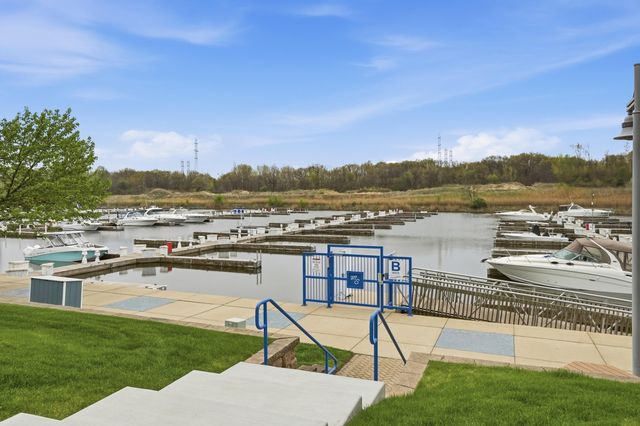 6019 S Dune Harbor Drive H, Portage, IN 46368