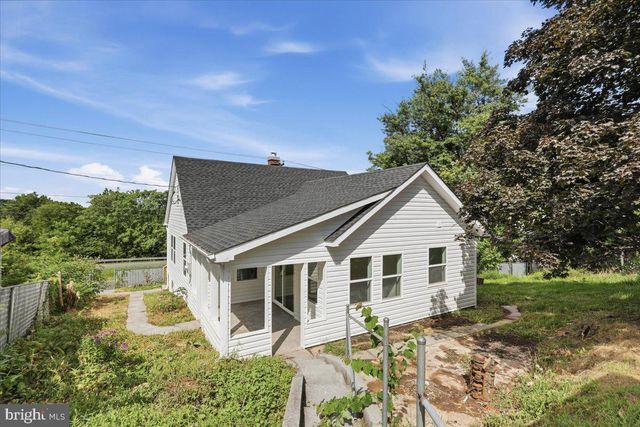 2810 N FREDERICK PIKE, Winchester, VA 22603