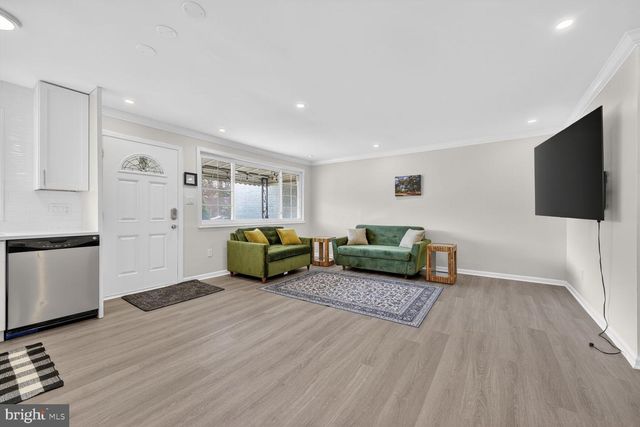 2212 CHADWICK ST, Temple Hills, MD 20748