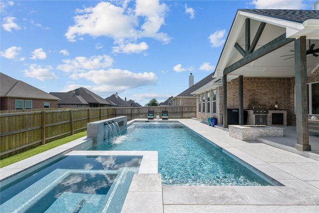 4214 Bally More Drive, College Station, TX 77845