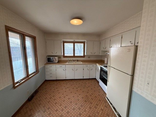 3216 SE 3rd Street, Des Moines, IA 50315