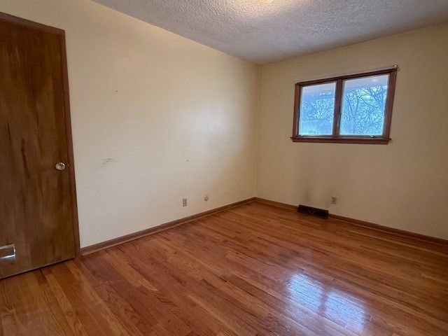 3216 SE 3rd Street, Des Moines, IA 50315