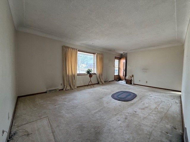 3216 SE 3rd Street, Des Moines, IA 50315