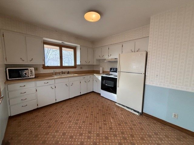 3216 SE 3rd Street, Des Moines, IA 50315