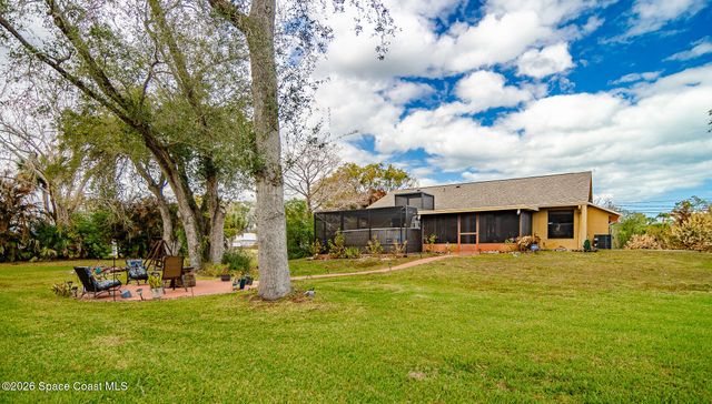5505 95th Street, Sebastian, FL 32958