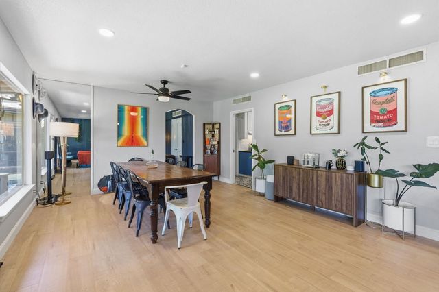 4934 N Del Mar Avenue, Fresno, CA 93704