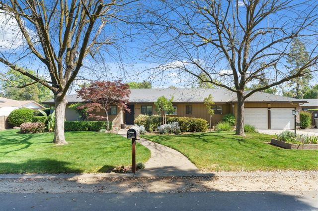 4934 N Del Mar Avenue, Fresno, CA 93704