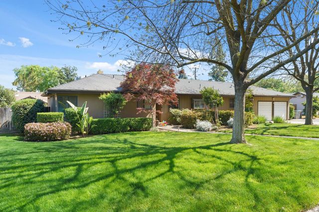 4934 N Del Mar Avenue, Fresno, CA 93704