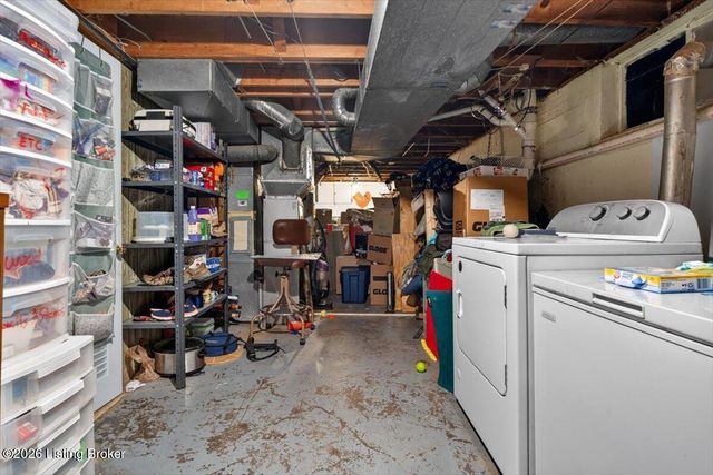 5916 Ashby Ln, Louisville, KY 40272