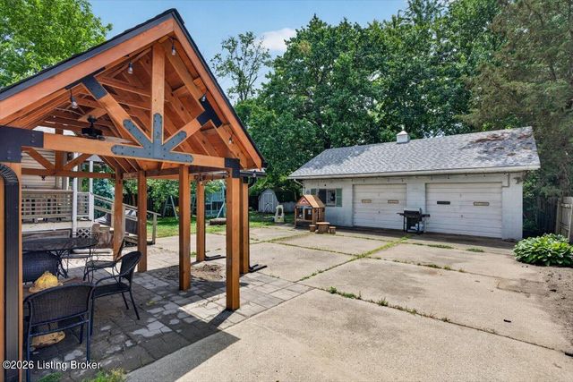 5916 Ashby Ln, Louisville, KY 40272