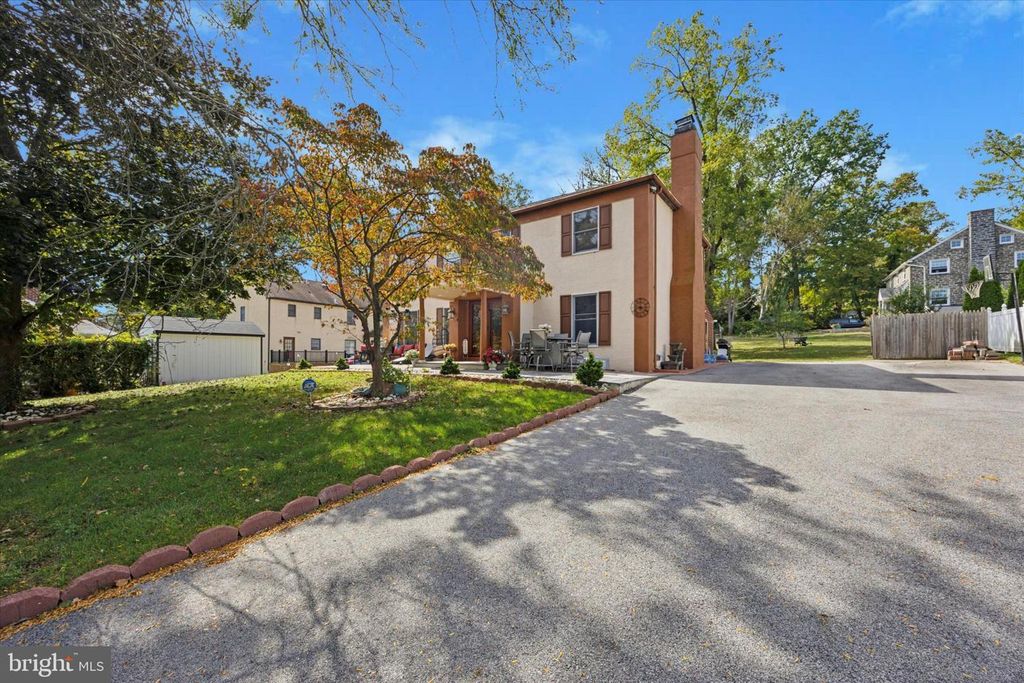 506 FLORA CIR, Springfield, PA 19064