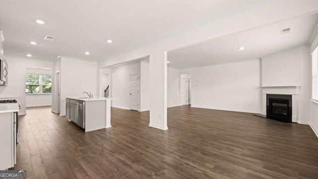 708 Curb Court, Locust Grove, GA 30248