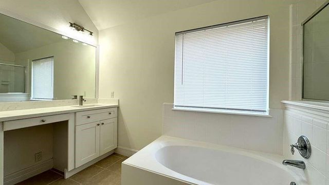 7510 Golden Thistle Lane, Cypress, TX 77433