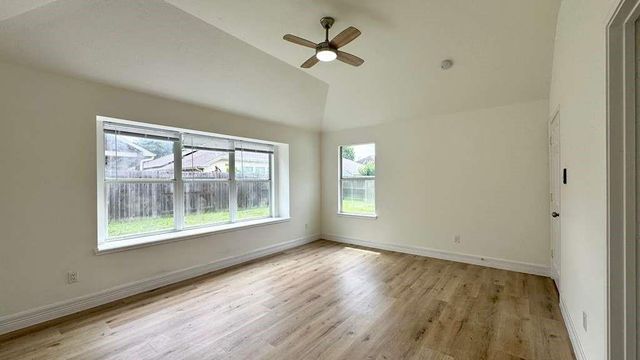 7510 Golden Thistle Lane, Cypress, TX 77433