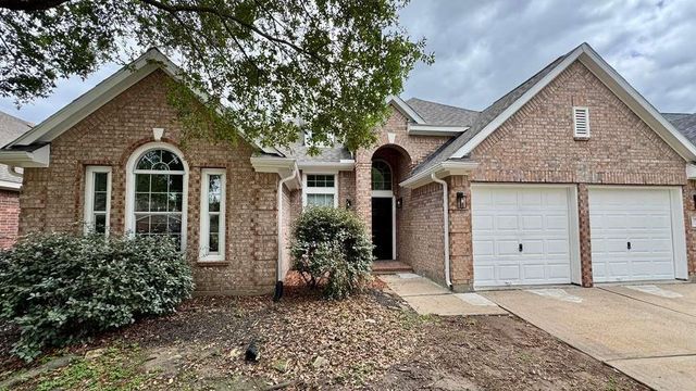 7510 Golden Thistle Lane, Cypress, TX 77433