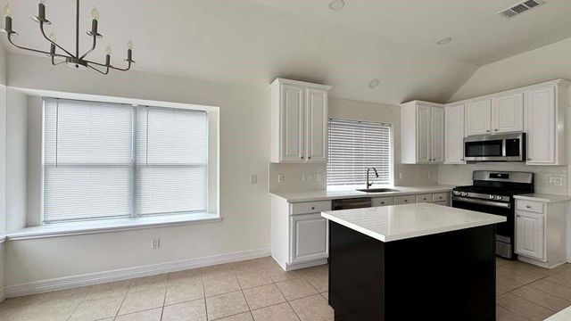 7510 Golden Thistle Lane, Cypress, TX 77433