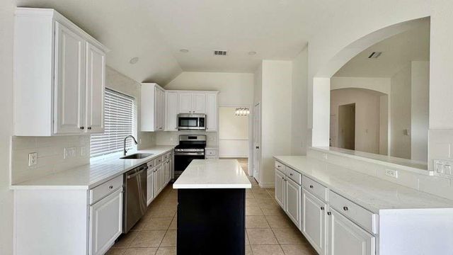 7510 Golden Thistle Lane, Cypress, TX 77433