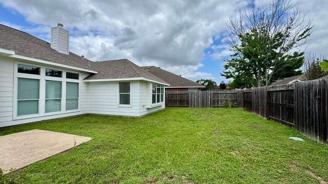 7510 Golden Thistle Lane, Cypress, TX 77433