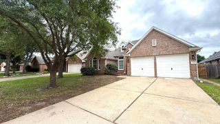 7510 Golden Thistle Lane, Cypress, TX 77433