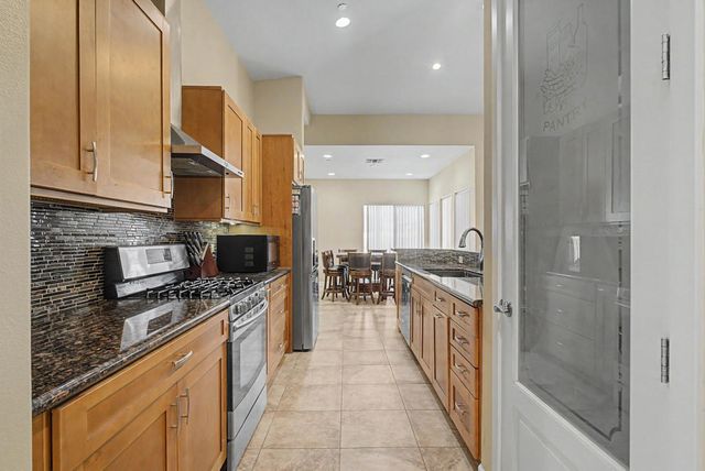 9371 Brookline Avenue, Desert Hot Springs, CA 92240