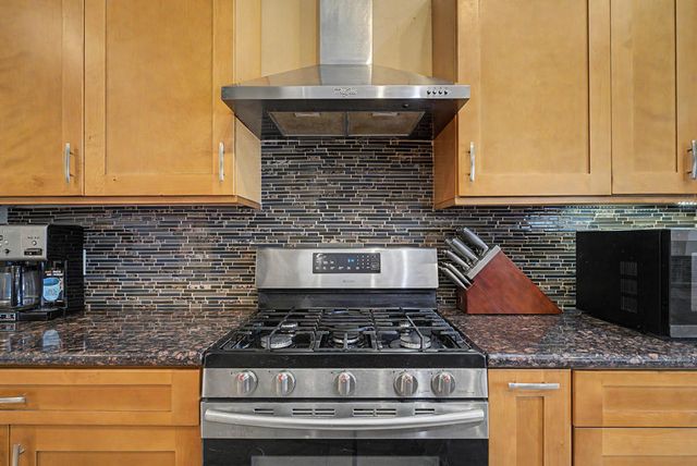 9371 Brookline Avenue, Desert Hot Springs, CA 92240