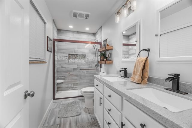 5898 Hummingbird Lane, Clarkston, MI 48346