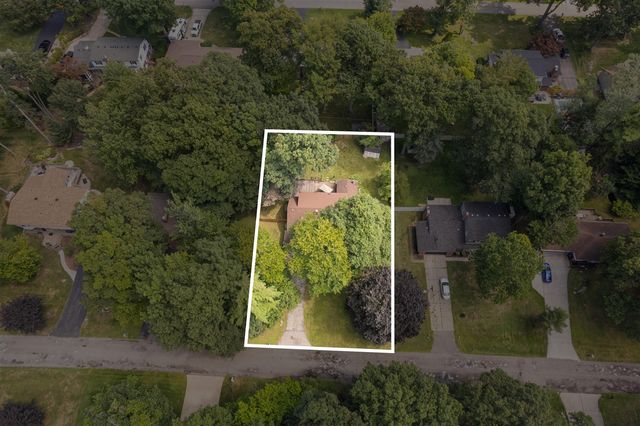 5898 Hummingbird Lane, Clarkston, MI 48346