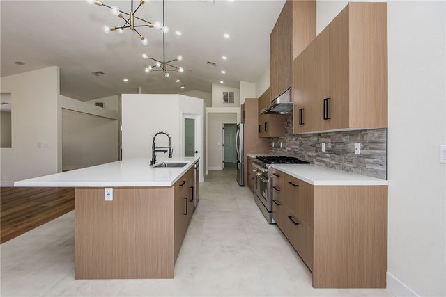 5708 S Desert Lakes Drive, Fort Mohave, AZ 86426