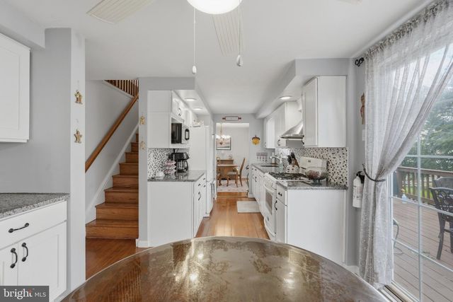 1977-00 MERLIN RD, Philadelphia, PA 19116