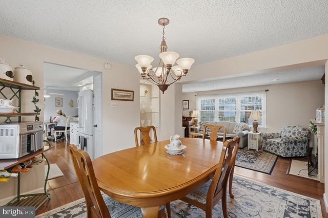 1977-00 MERLIN RD, Philadelphia, PA 19116