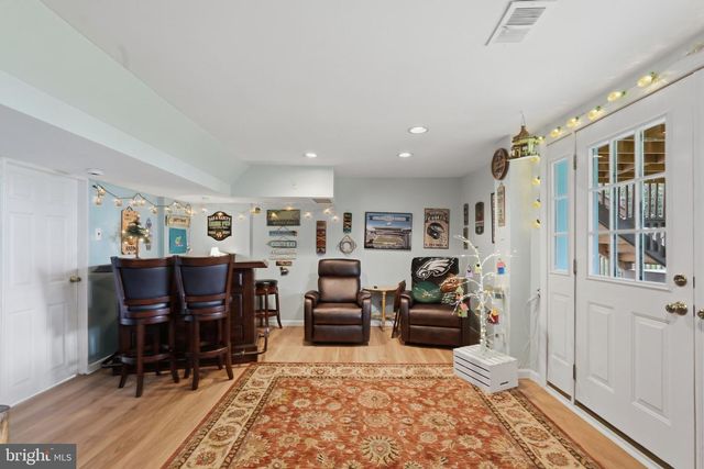 1977-00 MERLIN RD, Philadelphia, PA 19116