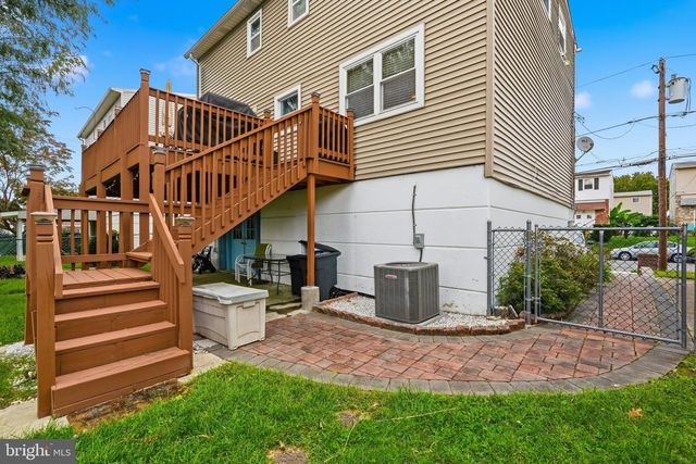 1977-00 MERLIN RD, Philadelphia, PA 19116