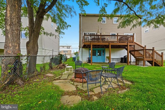 1977-00 MERLIN RD, Philadelphia, PA 19116
