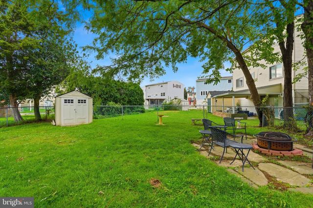 1977-00 MERLIN RD, Philadelphia, PA 19116