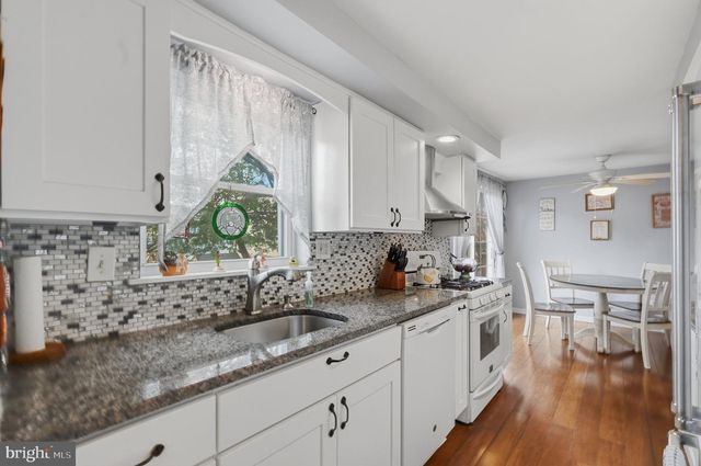 1977-00 MERLIN RD, Philadelphia, PA 19116