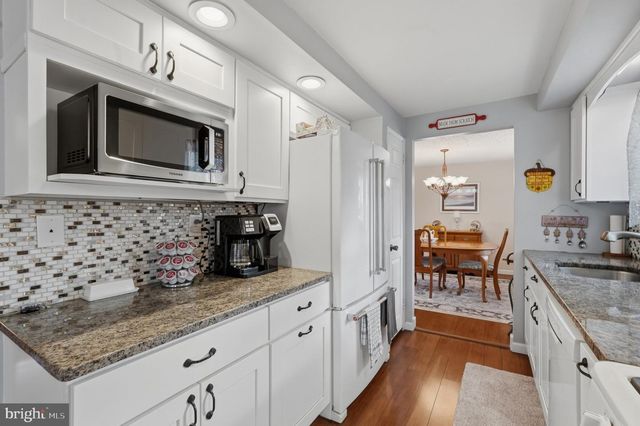 1977-00 MERLIN RD, Philadelphia, PA 19116