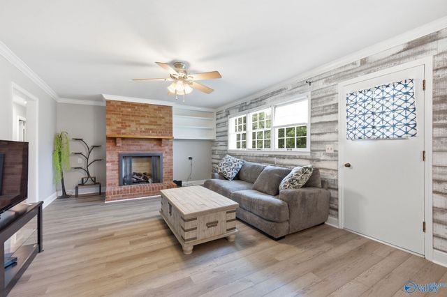 1405 Edgewood Street, Hartselle, AL 35640