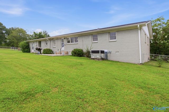 1405 Edgewood Street, Hartselle, AL 35640