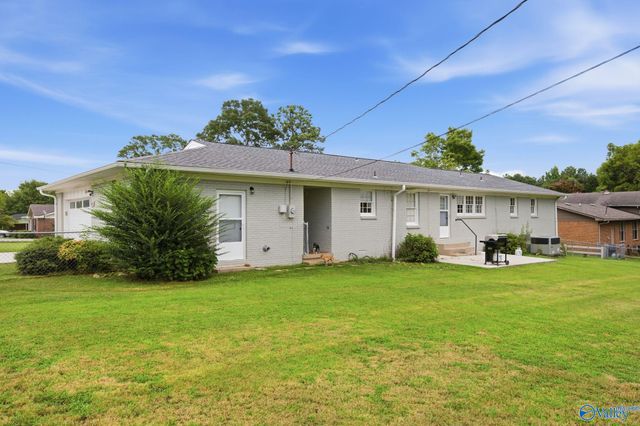 1405 Edgewood Street, Hartselle, AL 35640