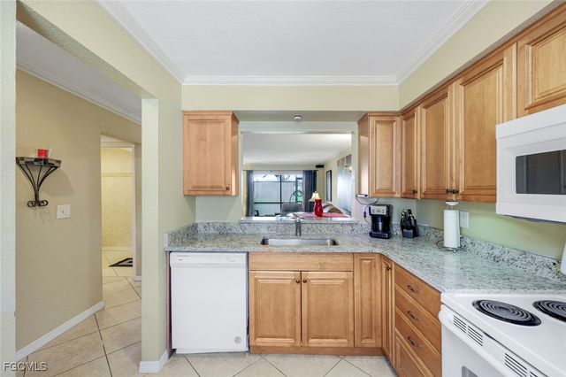 6300 S Pointe BLVD 116, Fort Myers, FL 33919