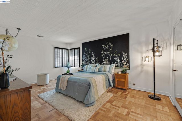 15126 Andover St, San Leandro, CA 94579